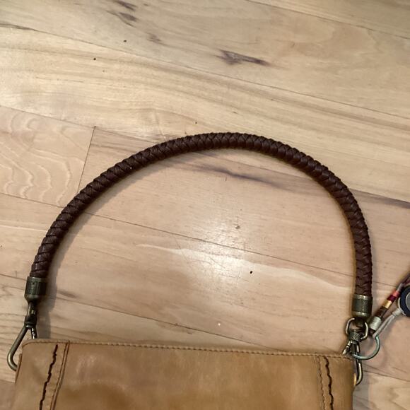 The Sak Indio Leather Demi Shoulder Bag Tan With BOHO And Western Look - Picture 5 of 11